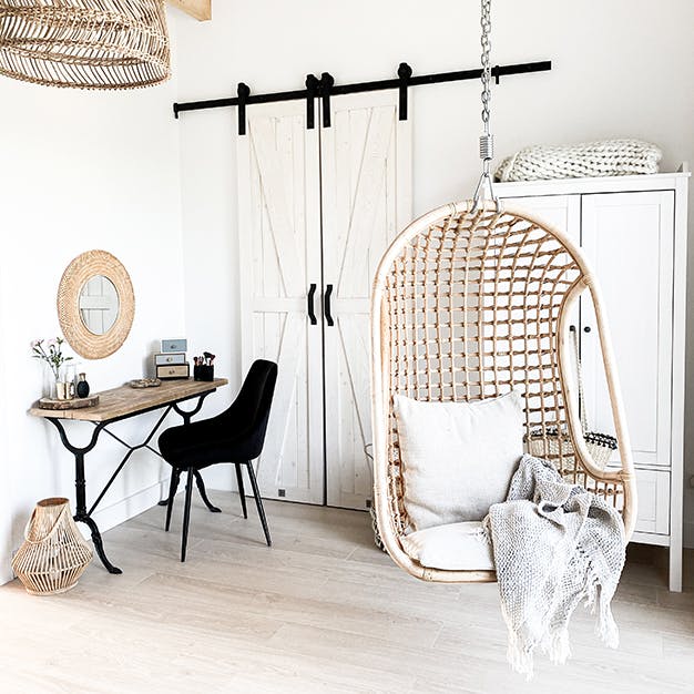 wardrobe sliding doors, white sliding doors, vintage dressing table, metal dressing table, narrow sliding door, rustic white wood