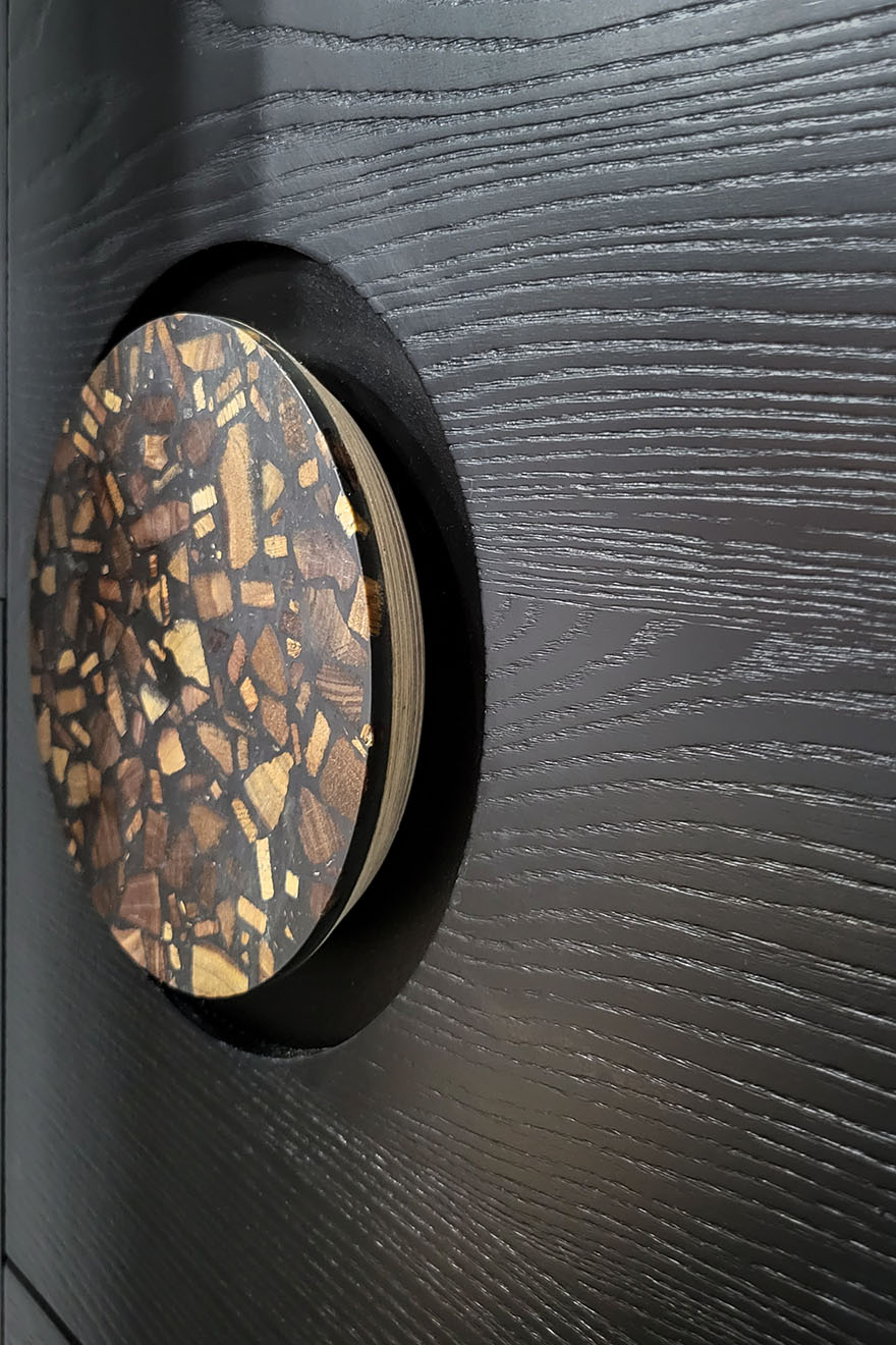 Türgriff mit Holzterrazzo für Schiebetüren