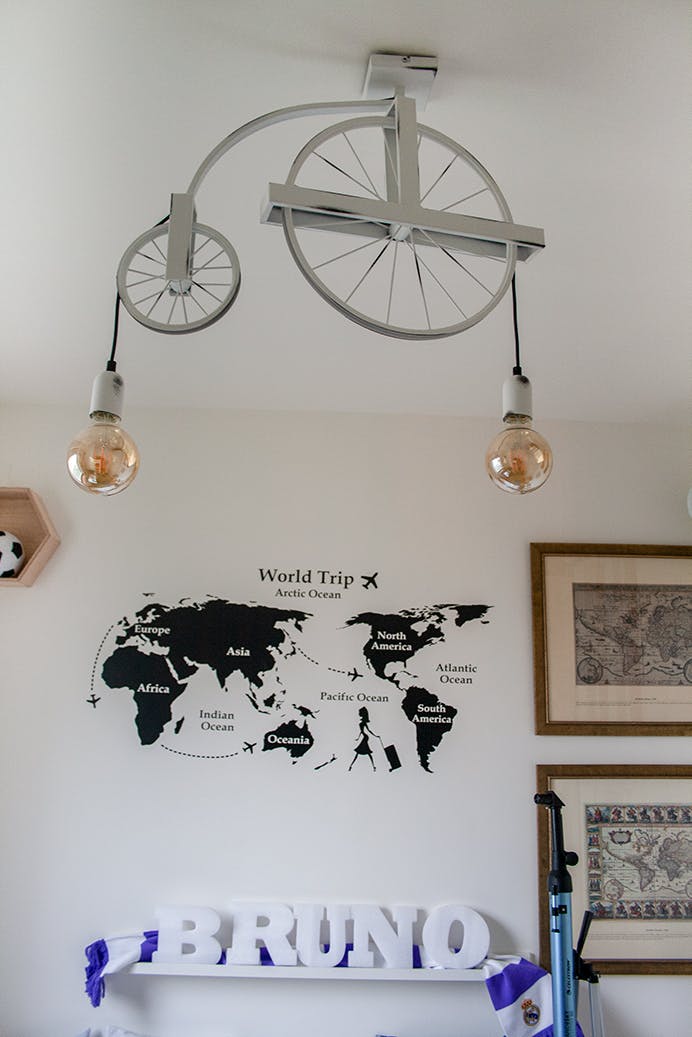 suspension décorative en forme de vélo